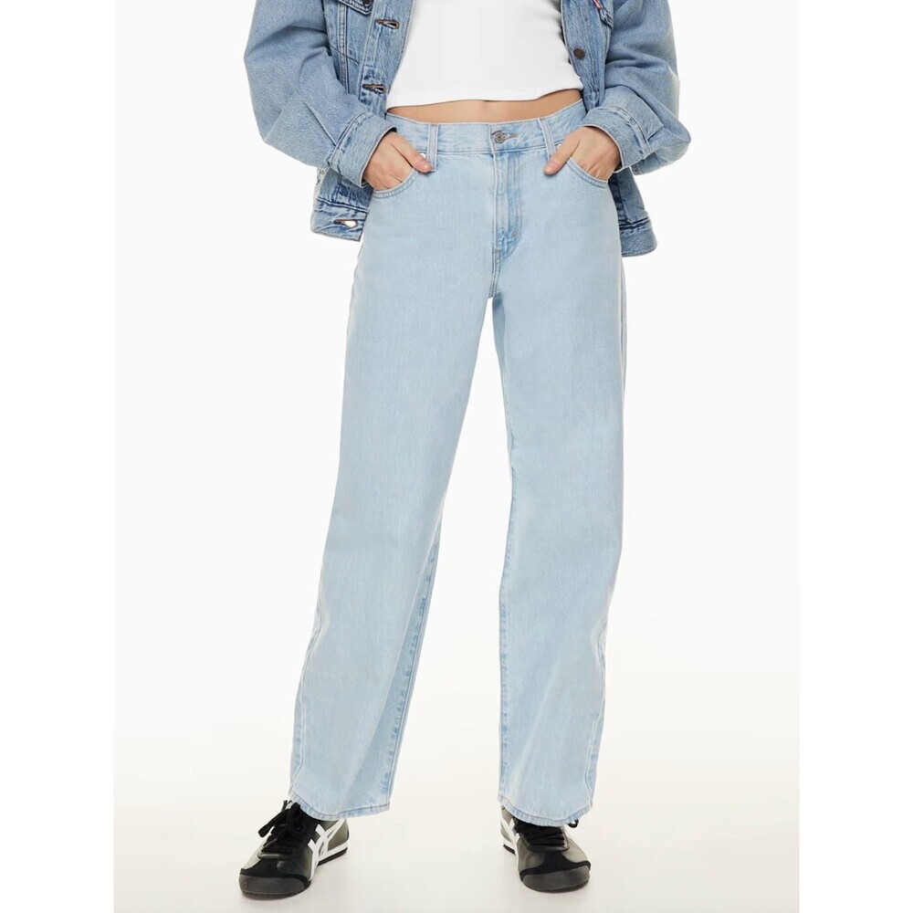 Levi's Baggy Dad Jeans in Light Sugar Size 24